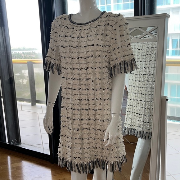 Authentic Chanel never repeat again saying all over Chanel fringe style & detail - Picture 1 of 10